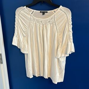 White lace tee shirt